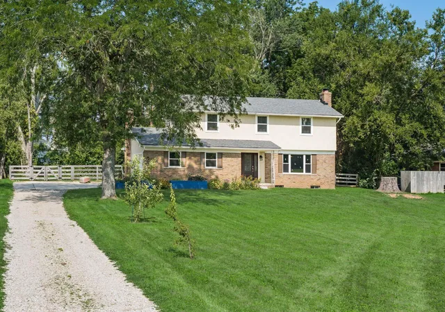 2nd image of 235 Cole Rd, Galloway, OH 43119 | MLS# 226029050