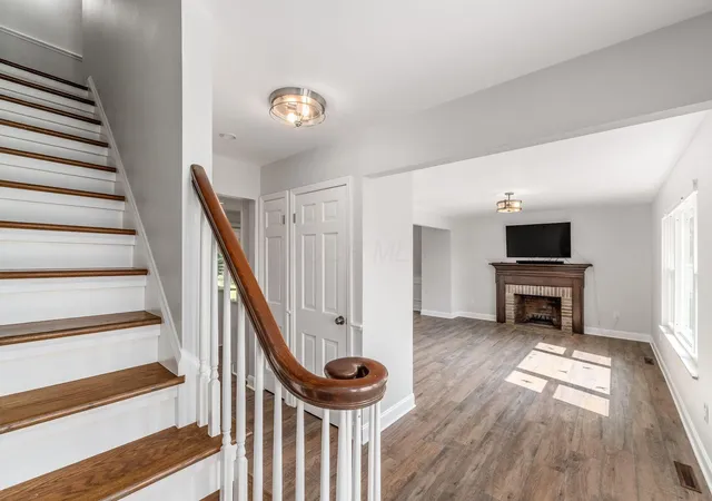 Photo 4 of Single family home for sale at 235 Cole Rd, Galloway, OH 43119 | MLS# 226029050 | Listing updated on 2026-10-25