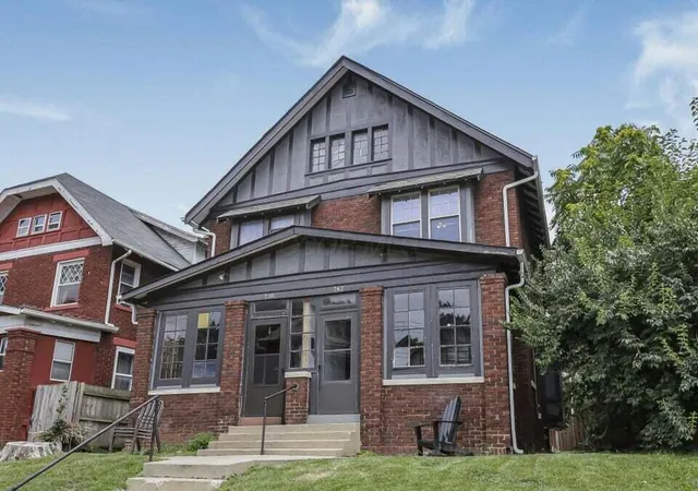 Listing Photo 4 - Condo for sale in building located at 738-742 Bedford Ave, Columbus, OH 43205