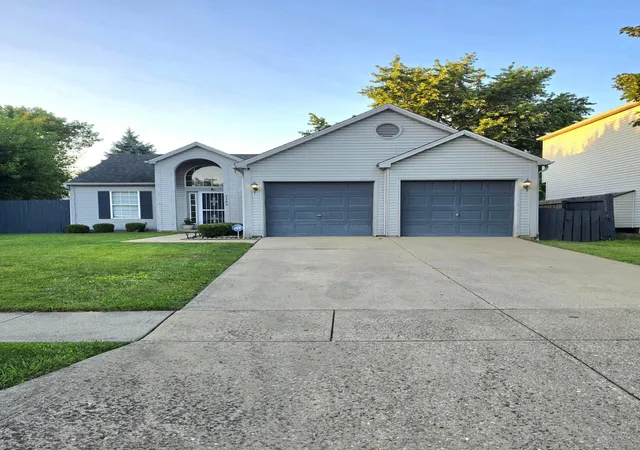 1st image of 3362 Emeline Dr, Columbus, OH 43204 | MLS# 226029076