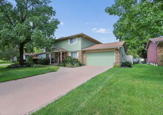Photo 3 of Single family home for sale at 6363 Sharon Woods Blvd, Columbus, OH 43229 | MLS# 226029068 | Listing updated on 2026-09-21