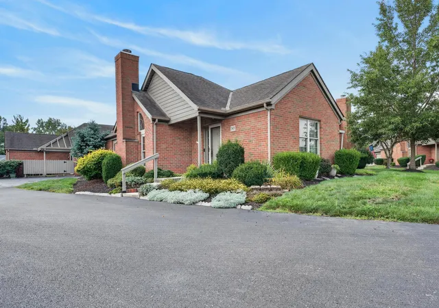 1st image of 2405 Sportsman Dr, Grove City, OH 43123 | MLS# 226029463