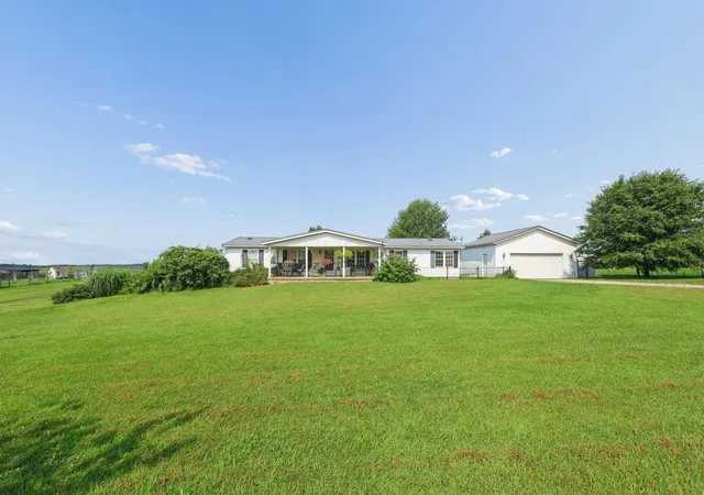 Photo 3 of Single family home for sale at 25477 Armstrong Rd, Laurelville, OH 43135 | MLS# 226029104 | Listing updated on 2026-09-04