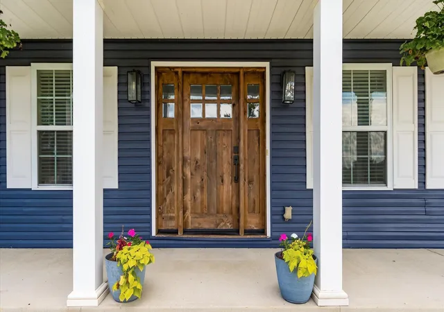 2nd image of 1850 Meadow Creek Creek, Zanesville, OH 43701 | MLS# 226029324