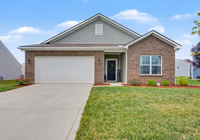 1st image of 355 Jacob Ln, London, OH 43140 | MLS# 226029683