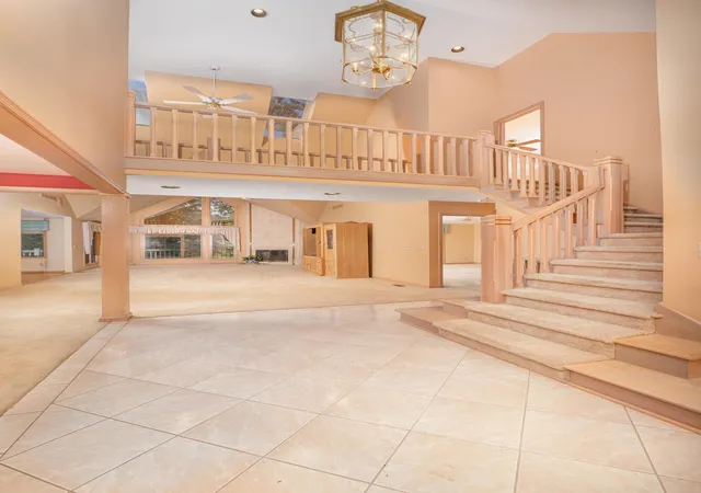 Photo 3 of Single family home for sale at 451 Valleyview Ct, Westerville, OH 43081 | MLS# 226029935 | Listing updated on 2026-09-19