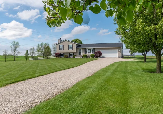 3rd image of 17150 Harmon Patrick Rd, Richwood, OH 43344 | MLS# 226029176