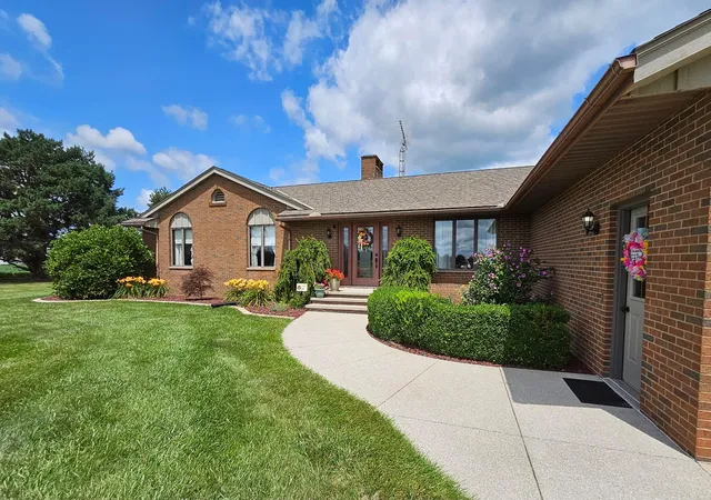 Photo 2 of Sale Pending at 2560 Brokensword Rd, Bucyrus, OH 44820 | MLS# 226029164 | Listing updated on 2026-08-06