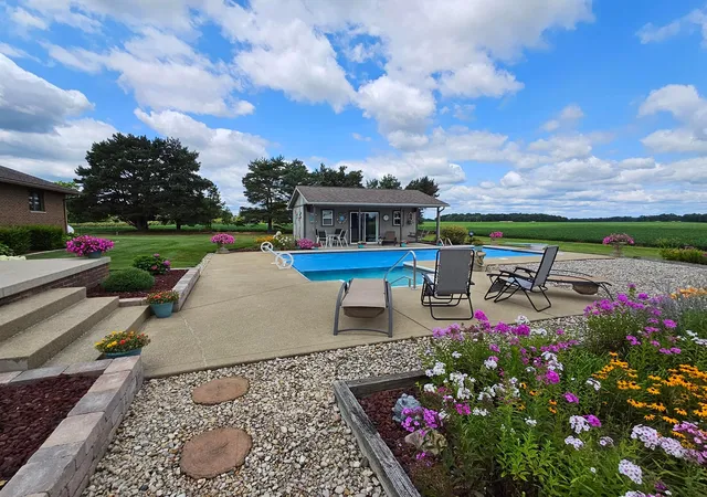 Photo 5 of Sale Pending at 2560 Brokensword Rd, Bucyrus, OH 44820 | MLS# 226029164 | Listing updated on 2026-08-06
