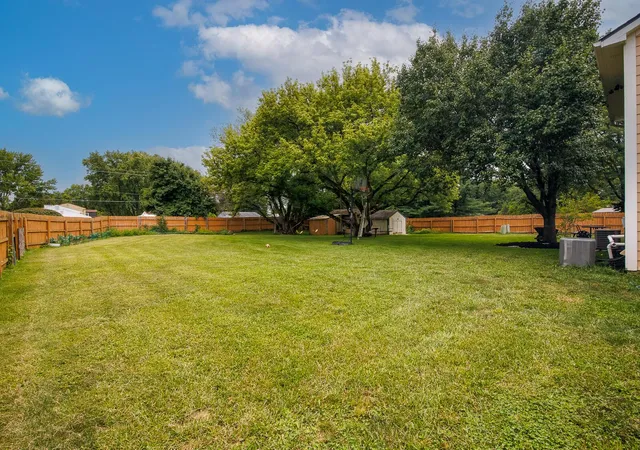5th image of 639 Academy Dr, Galloway, OH 43119 | MLS# 226029186