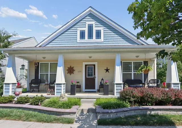 1st image of 4471 Snowy Meadow Dr, Grove City, OH 43123 | MLS# 226029251