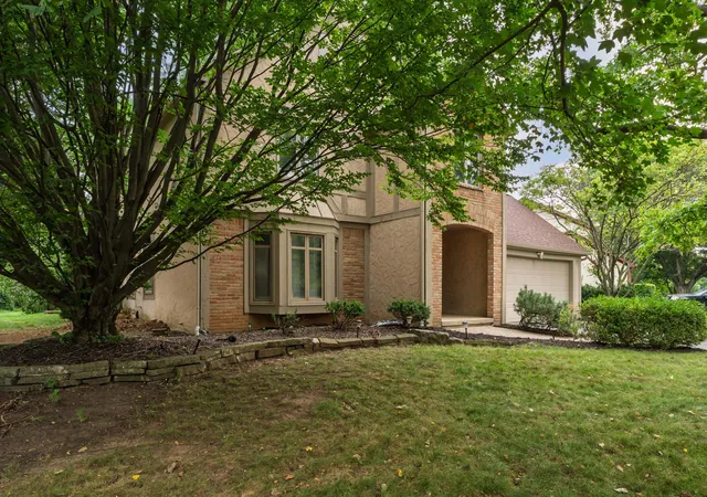 Photo 3 of Single family home for sale at 358 Glen Meadow Ct, Dublin, OH 43017 | MLS# 226029204 | Listing updated on 2026-08-04