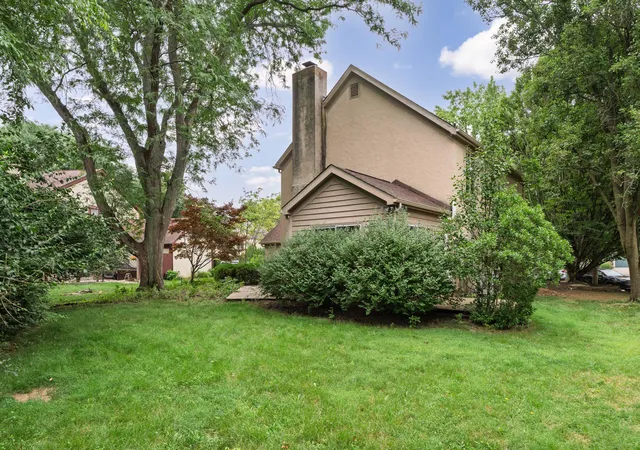 Photo 3 of Single family home for sale at 358 Glen Meadow Ct, Dublin, OH 43017 | MLS# 226029204 | Listing updated on 2026-08-04