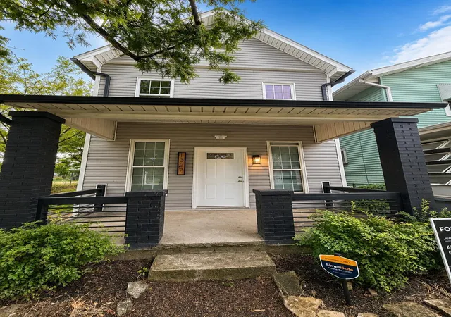 1st image of 1327 Atcheson St, Columbus, OH 43203 | MLS# 226029359