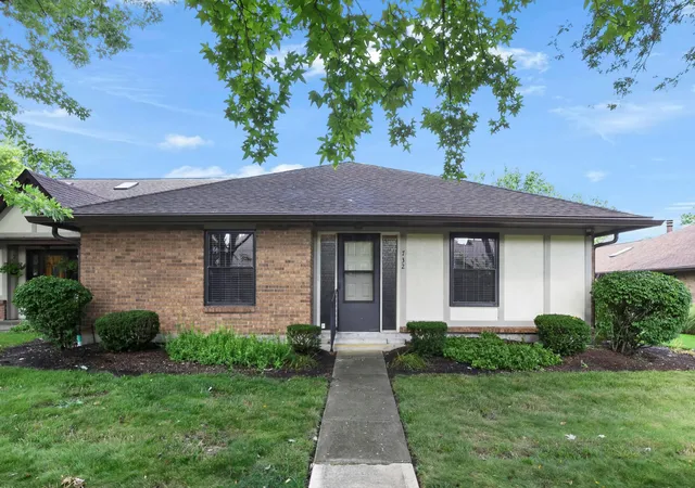 2nd image of 732 Pine Needles Dr, Dayton, OH 45458 | MLS# 226029460