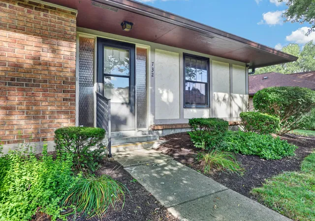 3rd image of 732 Pine Needles Dr, Dayton, OH 45458 | MLS# 226029460