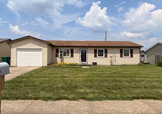 1st image of 940 Kirkwood Dr, West Jefferson, OH 43162 | MLS# 226029231