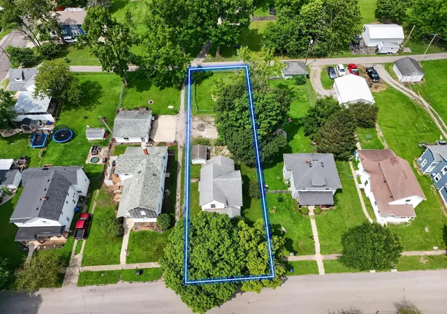 24th image of 413 E Brown Ave, Bellefontaine, OH 43311 | MLS# 226030248