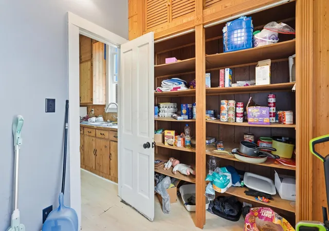Photo 4 of House for sale at 517 Woodlawn Ave, Bucyrus, OH 44820 | MLS# 226029720 | Listing updated on 2026-08-25