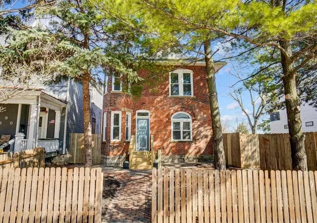 2nd image of 518 S Ohio Ave, Columbus, OH 43205 | MLS# 226029681