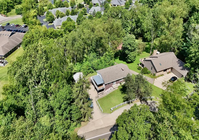 3rd image of 1510 Pleasantville Rd, Lancaster, OH 43130 | MLS# 226029256