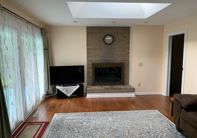 2nd image of 300 Heather Ln, Powell, OH 43065 | MLS# 226029286