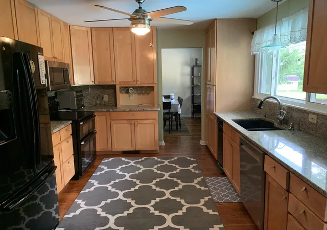 3rd image of 300 Heather Ln, Powell, OH 43065 | MLS# 226029286