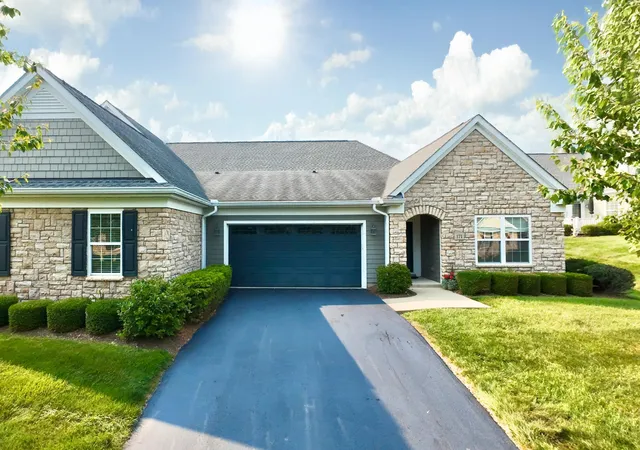 1st image of 171 Briarwood Dr, Mount Vernon, OH 43050 | MLS# 226029243
