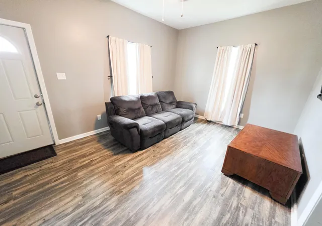Photo 3 of Single family home for sale at 331 Oak St, Bremen, OH 43107 | MLS# 226029252 | Listing updated on 2026-09-23