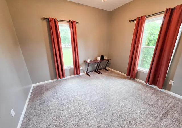 Photo 4 of Single family home for sale at 331 Oak St, Bremen, OH 43107 | MLS# 226029252 | Listing updated on 2026-09-23