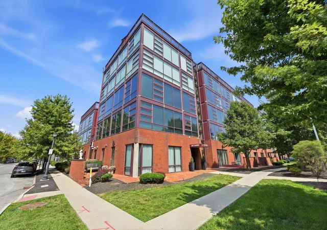 2nd image of 367 Auden Ave #304, Columbus, OH 43215 | MLS# 226029280