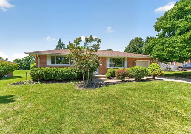 1st image of 108 Pleasant Dr, Bellefontaine, OH 43311 | MLS# 226029531