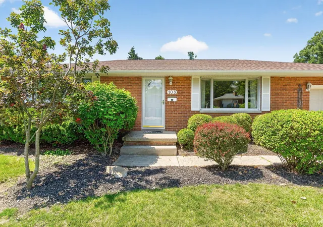 Photo 3 of Single family home for sale at 108 Pleasant Dr, Bellefontaine, OH 43311 | MLS# 226029531 | Listing updated on 2026-08-12