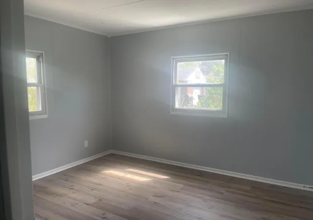 4th image of 484 S Hampton Rd, Columbus, OH 43213 | MLS# 226029268
