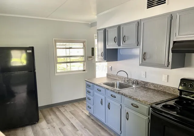 5th image of 484 S Hampton Rd, Columbus, OH 43213 | MLS# 226029268