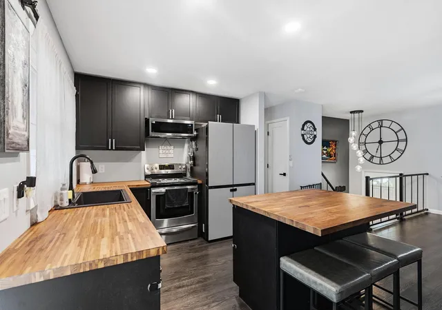 Photo 2 of Single family home for sale at 2457 Capaldi Dr, Marion, OH 43302 | MLS# 226029325 | Listing updated on 2026-09-16