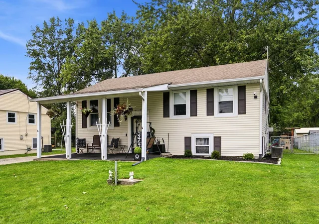 1st image of 2457 Capaldi Dr, Marion, OH 43302 | MLS# 226029325