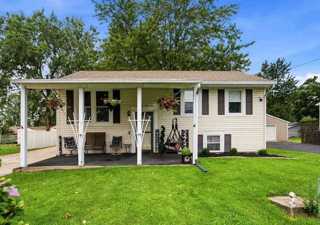 2nd image of 2457 Capaldi Dr, Marion, OH 43302 | MLS# 226029325