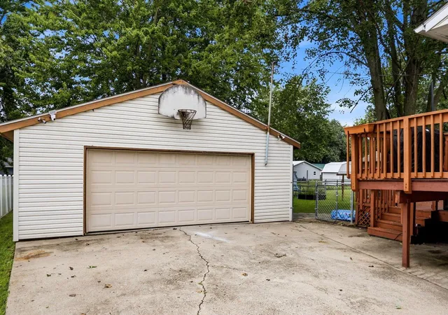 Photo 3 of Single family home for sale at 2457 Capaldi Dr, Marion, OH 43302 | MLS# 226029325 | Listing updated on 2026-09-16