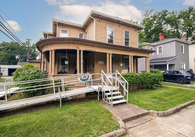 Photo 4 of Sale Pending at 143 W Central Ave, Delaware, OH 43015 | MLS# 226029276 | Listing updated on 2026-09-06