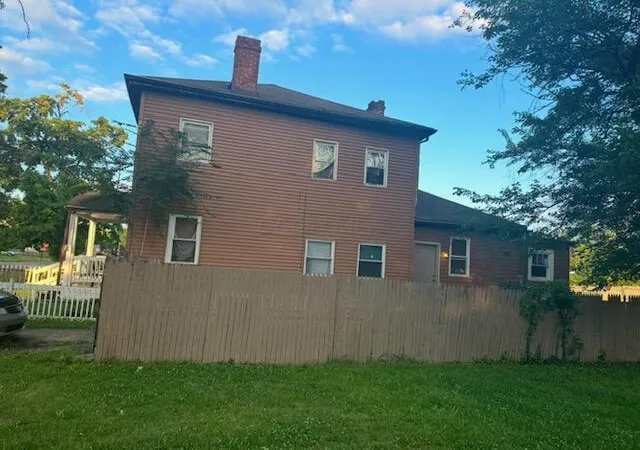 8th image of 1897 Denune Ave, Columbus, OH 43211 | MLS# 226029279