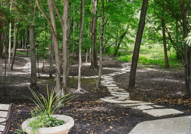 2nd image of 388 Lily Pond Ct, Columbus, OH 43230 | MLS# 226029472