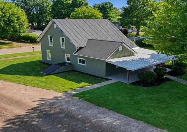 1st image of 26 North St, Utica, OH 43080 | MLS# 226029775