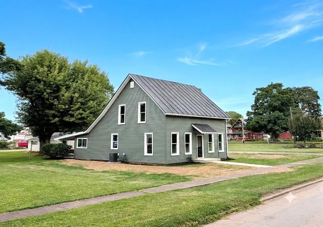 33rd image of 26 North St, Utica, OH 43080 | MLS# 226029775