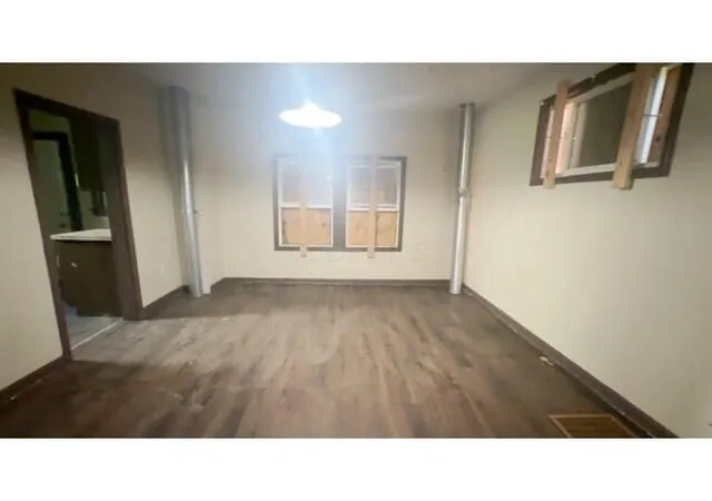 Photo 4 of Single family home for sale at 244 S Harris Ave, Columbus, OH 43204 | MLS# 226029295 | Listing updated on 2026-09-30