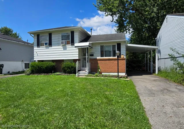 2nd image of 3863 Edendale Rd, Columbus, OH 43207 | MLS# 226029307