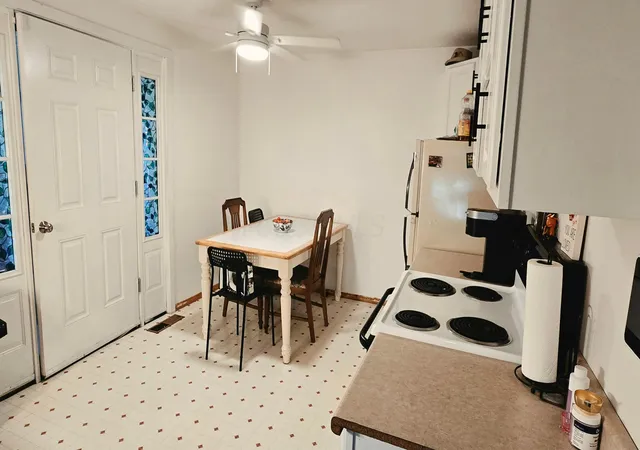 Photo 4 of Single family home for sale at 3863 Edendale Rd, Columbus, OH 43207 | MLS# 226029307 | Listing updated on 2026-08-22