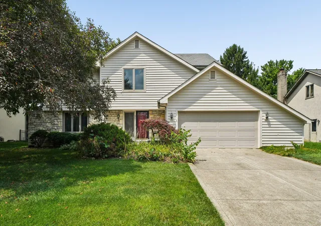 2nd image of 6981 Perry Dr, Worthington, OH 43085 | MLS# 226029408