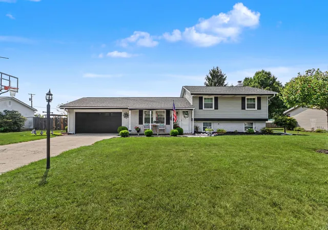 Photo 1 of Sale Pending at 1453 Rosedale Ave, Bucyrus, OH 44820 | MLS# 226029374 | Listing updated on 2026-08-27