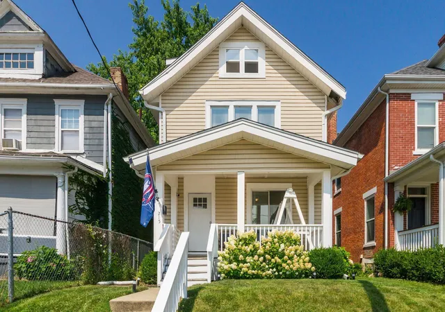 1st image of 215 N 22nd St, Columbus, OH 43203 | MLS# 226029360